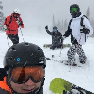 Meet your Posher, Jose